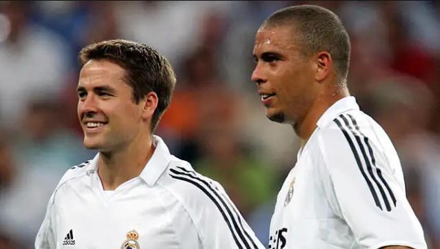 看到球队背 看到球队背